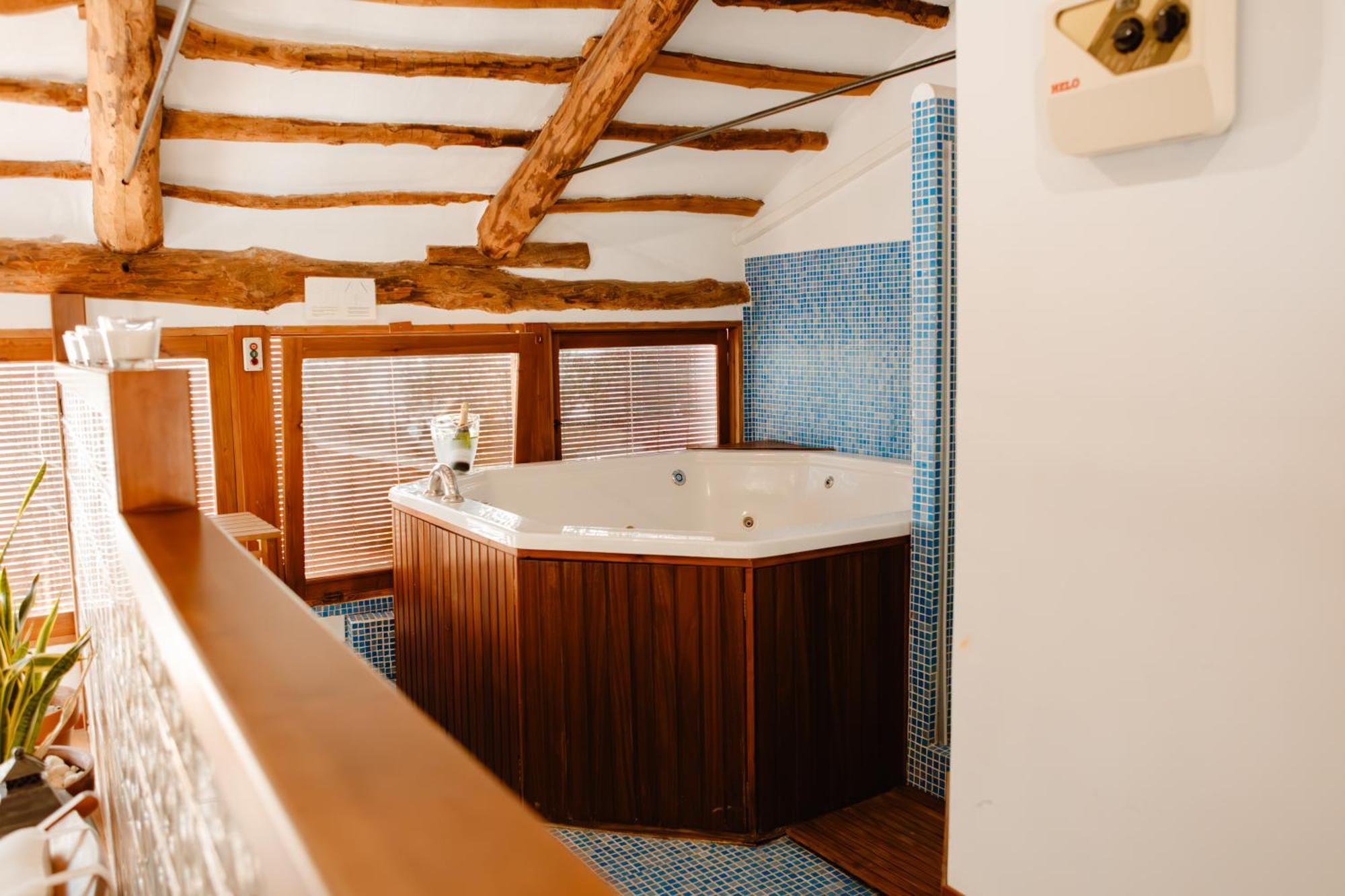 La Casona De Mahora Guest House Luaran gambar